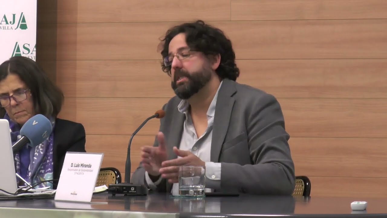Ponencia “Implantación y manejo de cubiertas vegetales”- Luis Miranda