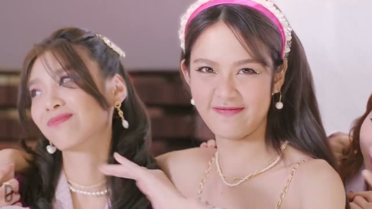 BNK48 & CGM48 RANDOM DANCE 2022