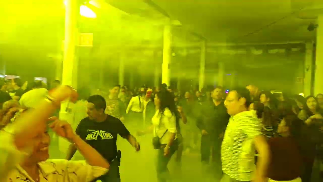 Juan Daniel DJ Centro de Convenciones Tlatelolco Caterpillar 