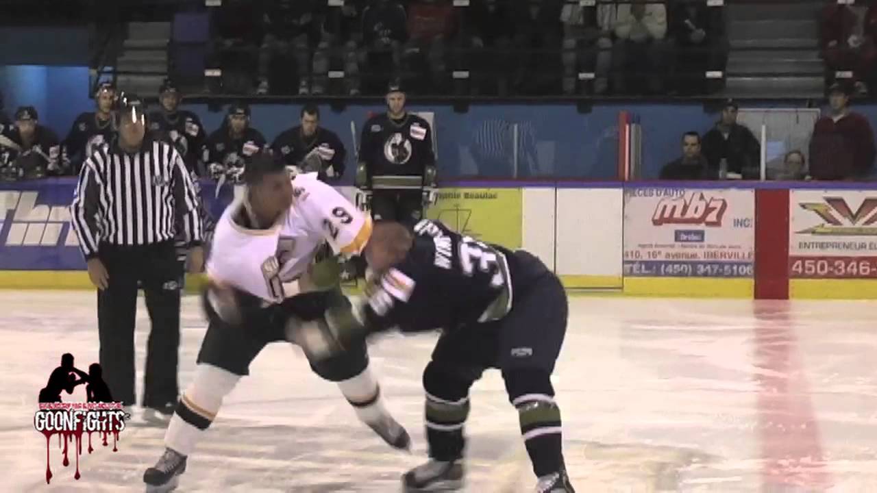 Brad Wingfield Vs Steve Bosse LNAH Vintage Fight Sherbrooke Vs St Jean 2009