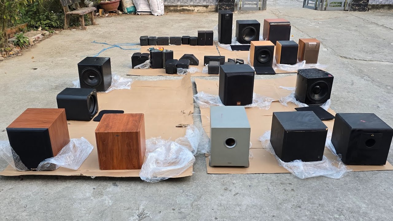 Em khui còn ít sub điện và loa tay bãi âu. Ae kết món nào gọi sdt 0966.812.781 