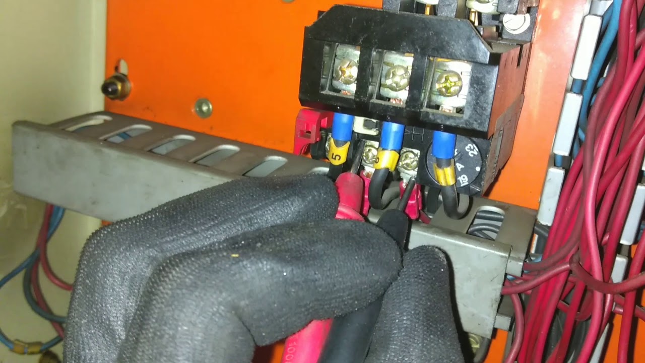 Caçando defeito elétrico em máquinas: torno Romi ID-20