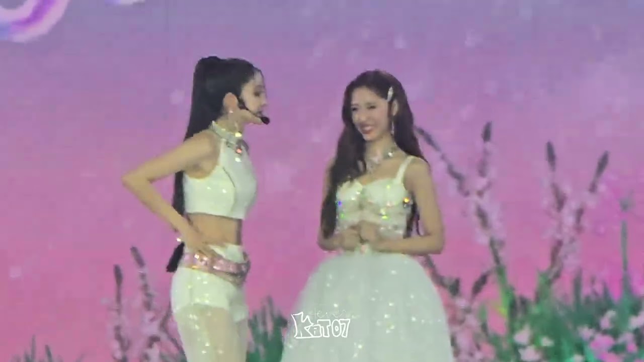 Blush Blossom Fanfest Day 1 - NamtanFilm (Status) 2nd Performance + Talk