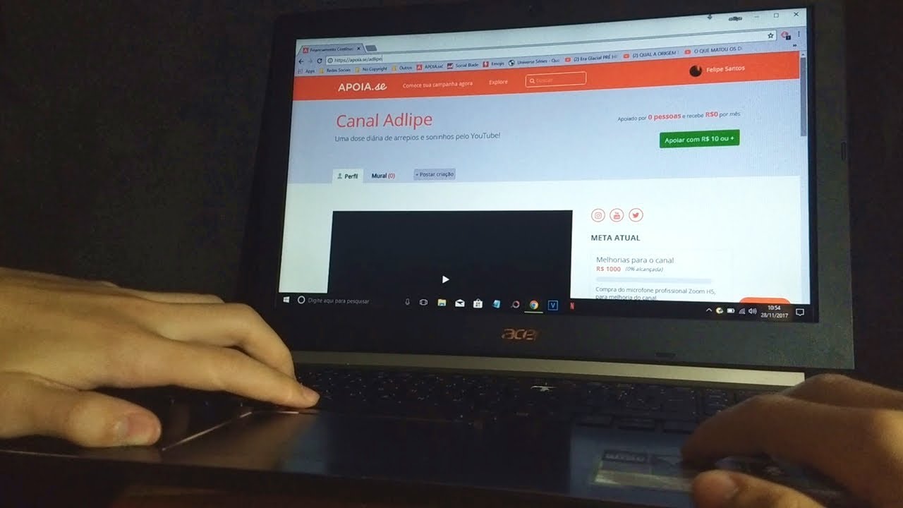 ASMR Sussurros no pé do ouvido e sons de teclado - Criei uma campanha no apoia-se!