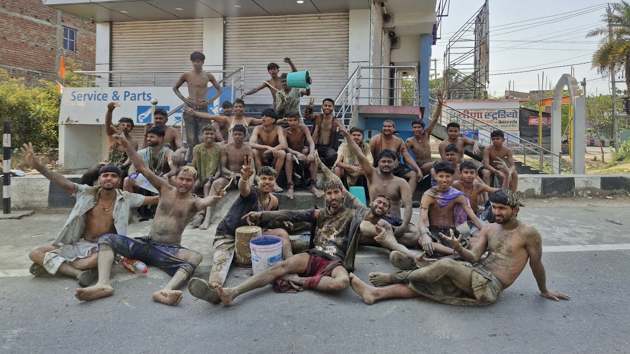 Ye kya ho gay holi me 😱😂