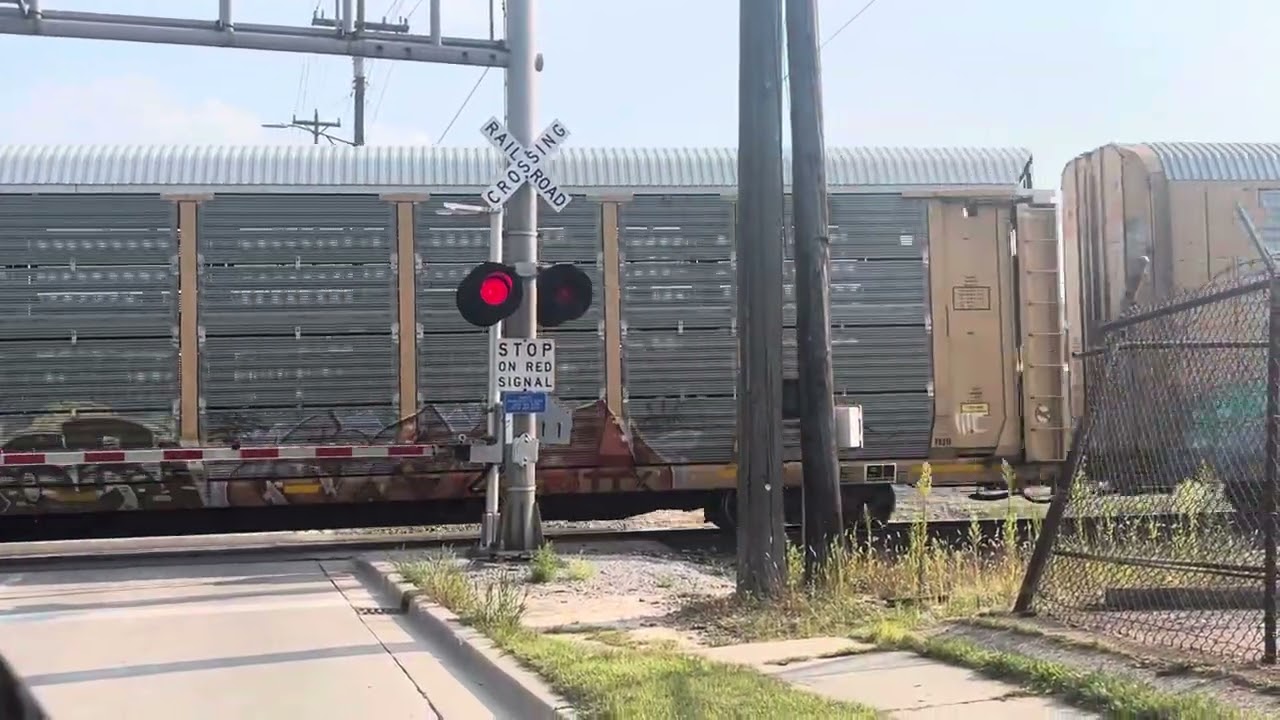 CN 8873 leads A485 arriving at port huron (08/25/2024)