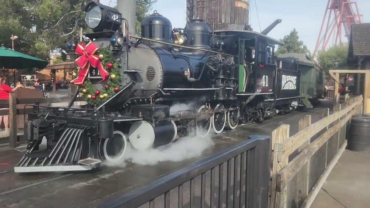 [4K] Calico Railroad: gates, station departure, and back view at Knott's Berry Farm | CA (12/8/2024)