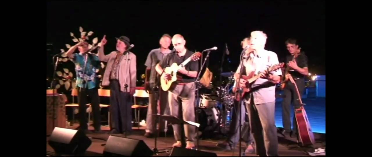 GRUP DE FOLK 'Puff el drac màgic'