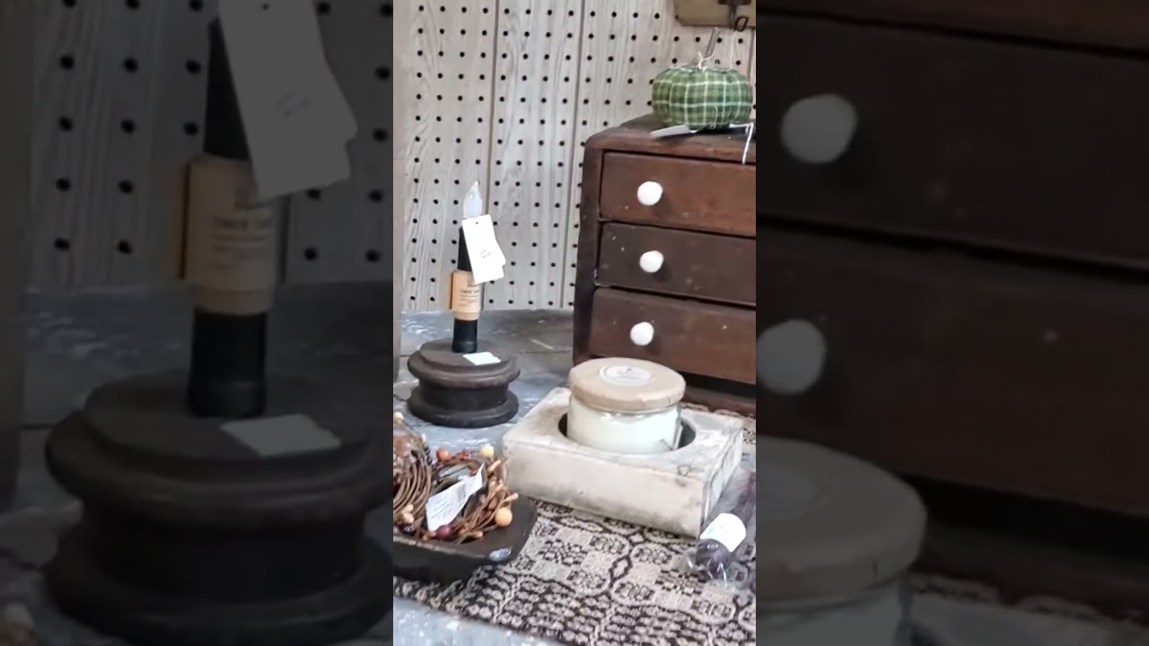 Home Decor Shop Tour : Vintage & Cottage Inspired #homedecor #vintage #vintagehomedecor