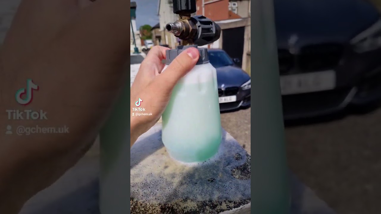 THIS is how professional detailers get super thick snow foam #snowfoam #detailing #carcare
