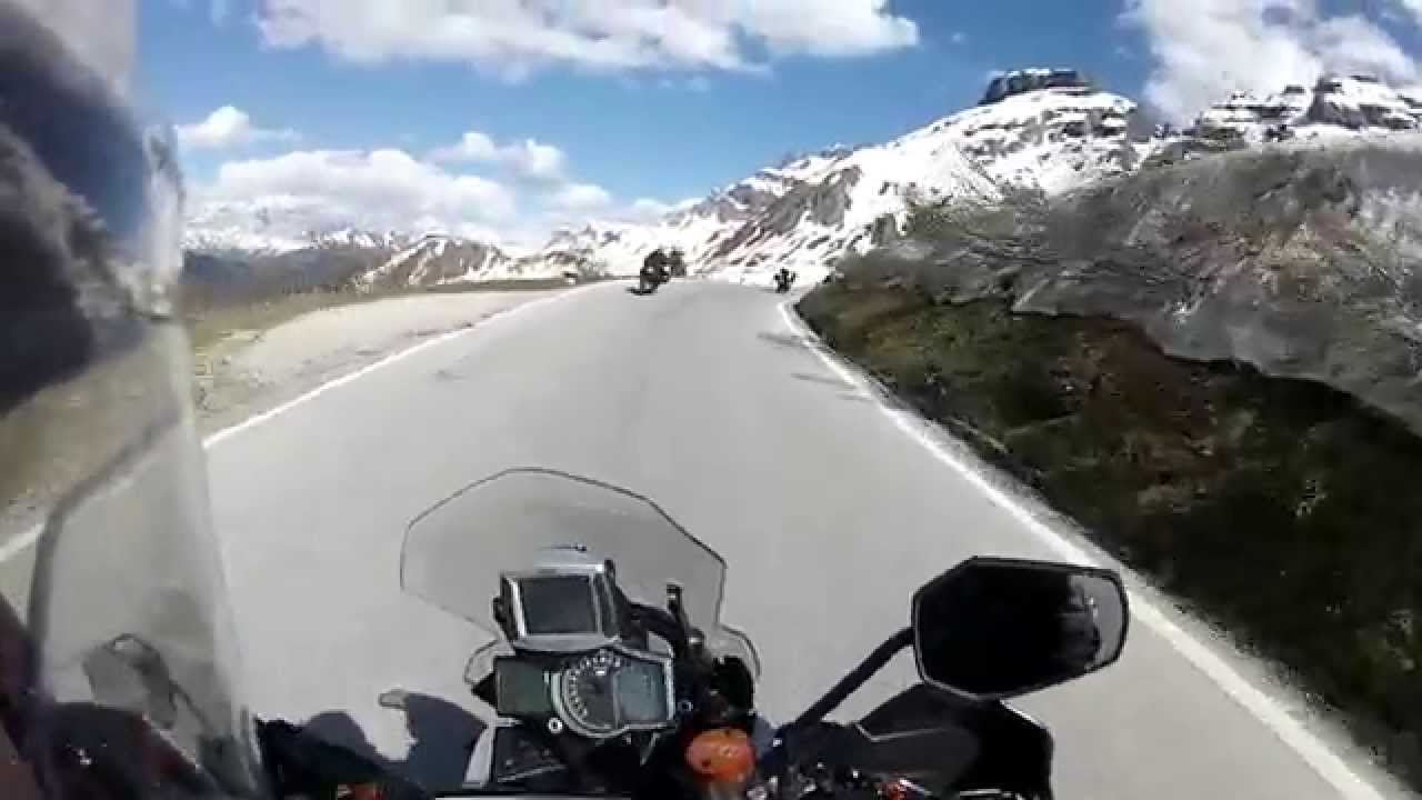 Passo Pordoi met KTM 1190 Adventure en BMW R1200GS