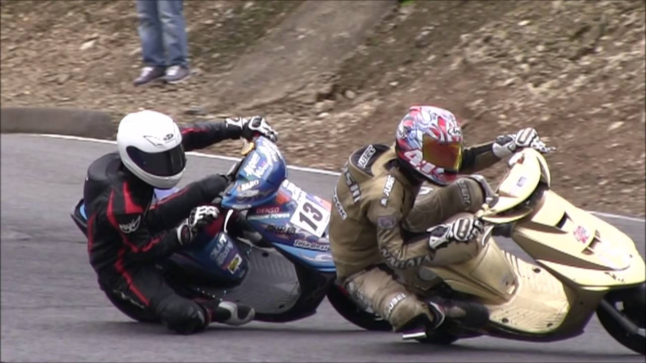 サイドバイサイド激しいレース！An amazing race