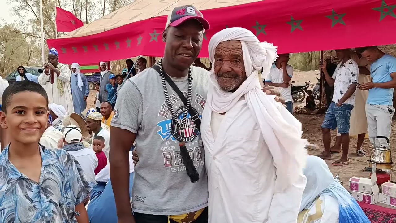 حميد الغزلان اللاما فرجه ممتعه التحيه الكبيره غزلان شكرا لكم للضيافه ❤️❤️🤲#danslabulledecali #اكسبلو
