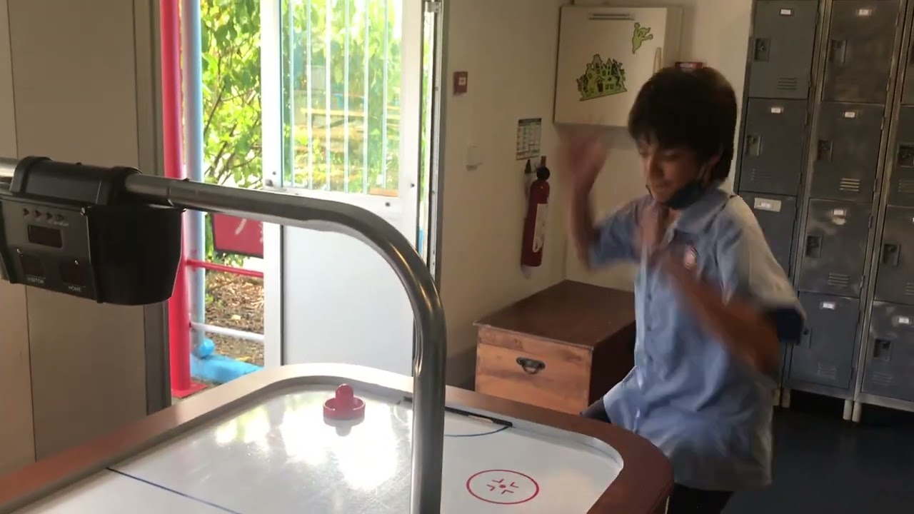 THE RULES OF AIR HOCKEY