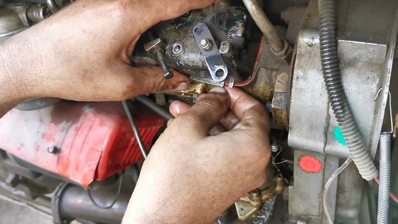 Fiat 640 tractor diesel pump race setting