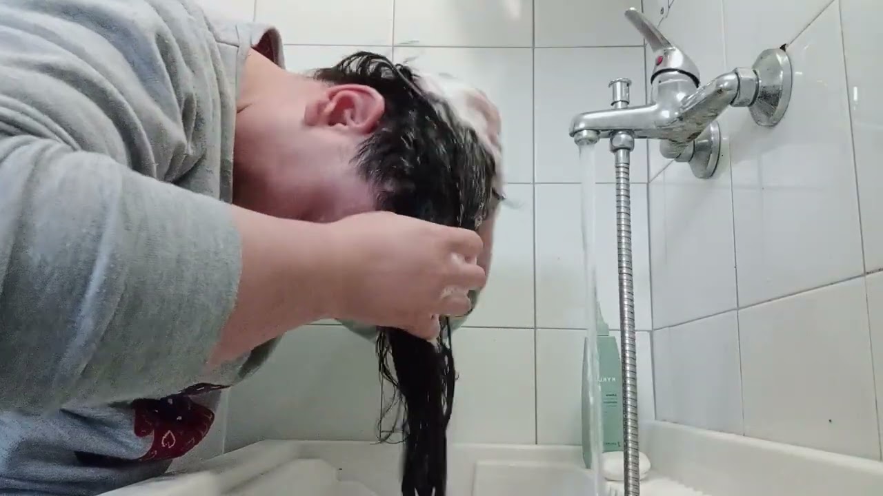 Mi lavo i capelli prima di andare a lavoro! #shampoo