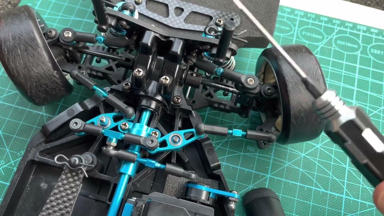 TT02 Type-S Steering vs Standard Steering for Drift