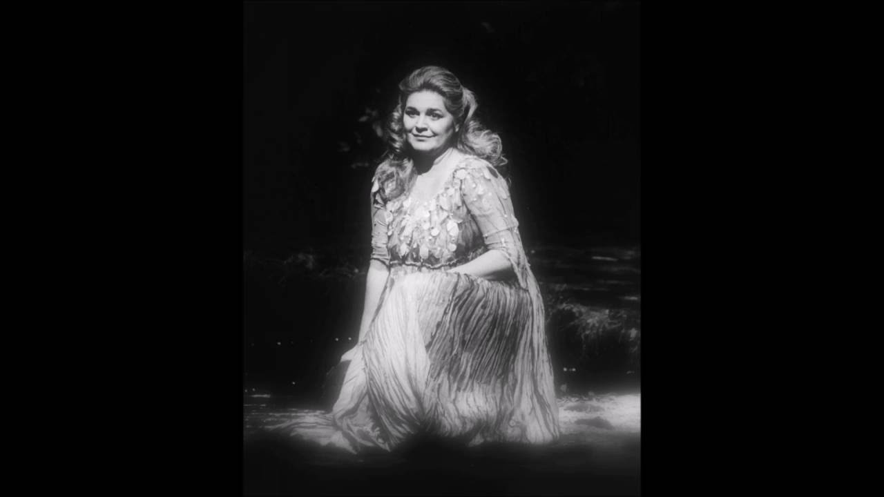 Gabriela Beňačková - RUSALKA in MET 1993 - Song to the Moon (Měsíčku na nebi hlubokém)