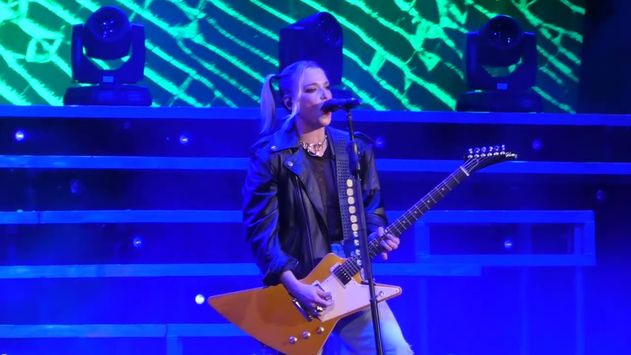 Halestorm - Freak Like Me - Live HD (The Pavilion at Montage Mountain 2022)