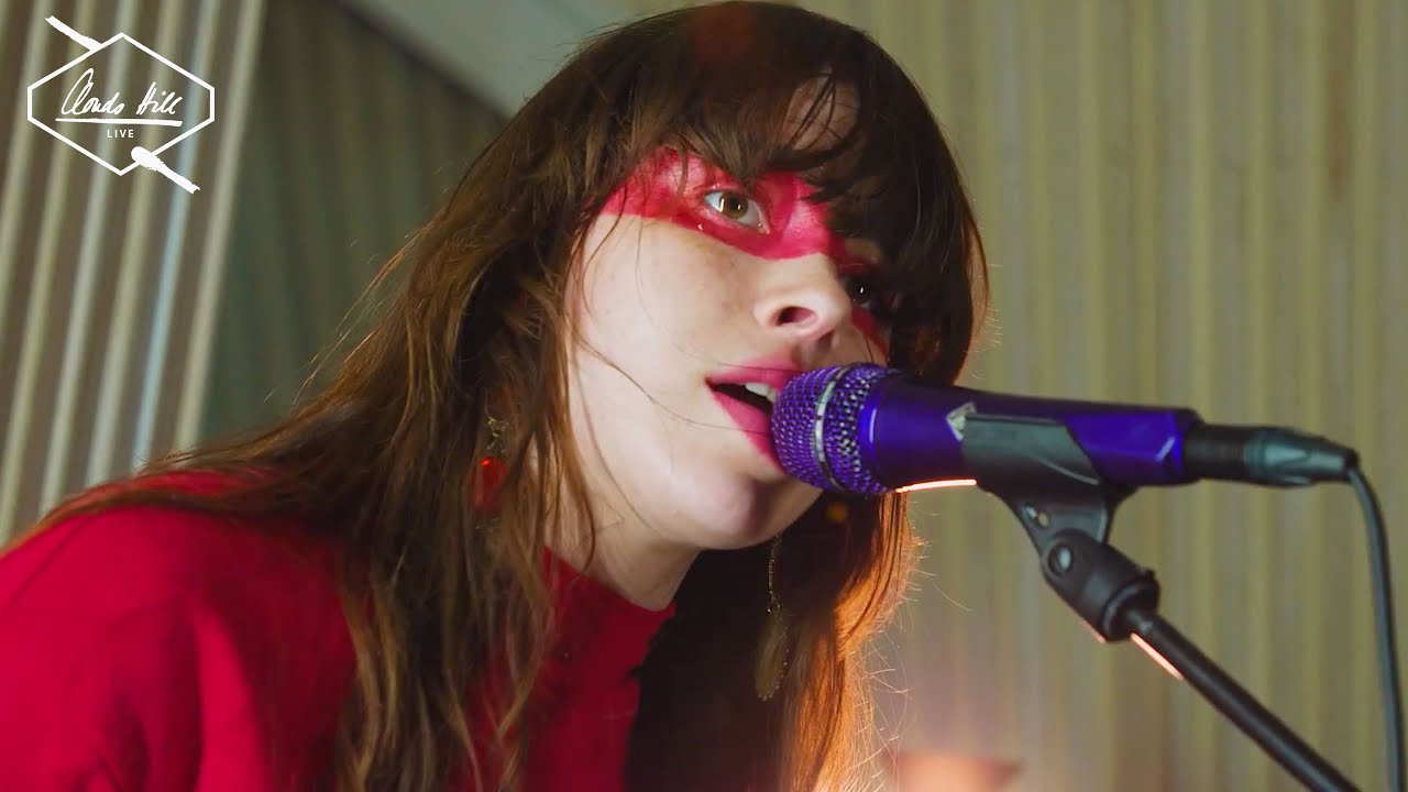 Le Butcherettes - in/THE END (Live at Clouds Hill)
