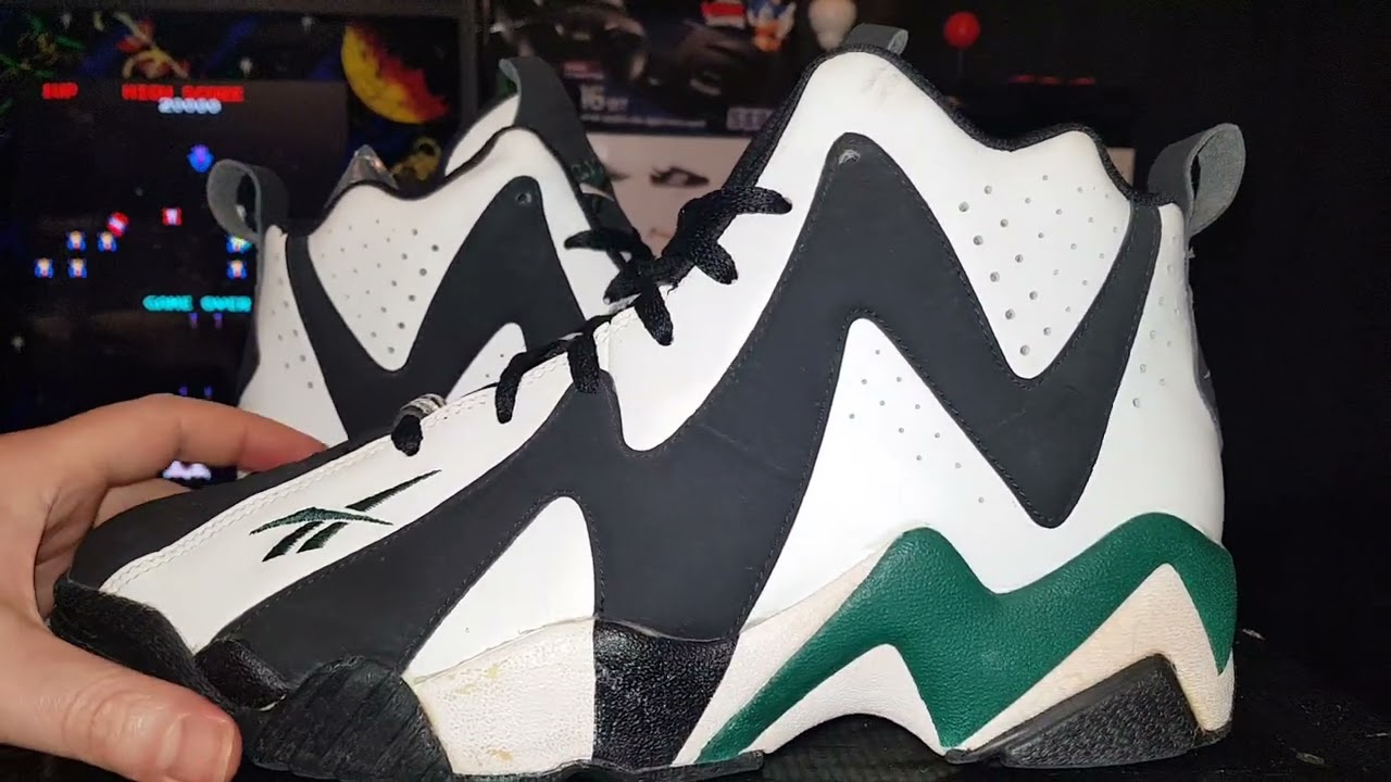 original 1995 Reebok kamikaze 2. shaun Kemp's signature shoe. with ultra hexalite.
