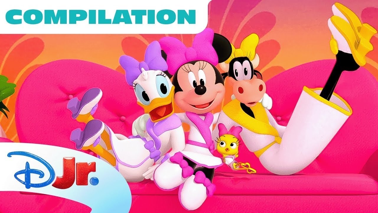 Mickey & Donald’s Funny Dance to Cheer Up Minnie! 😂🏥 | Cute Kids Cartoon