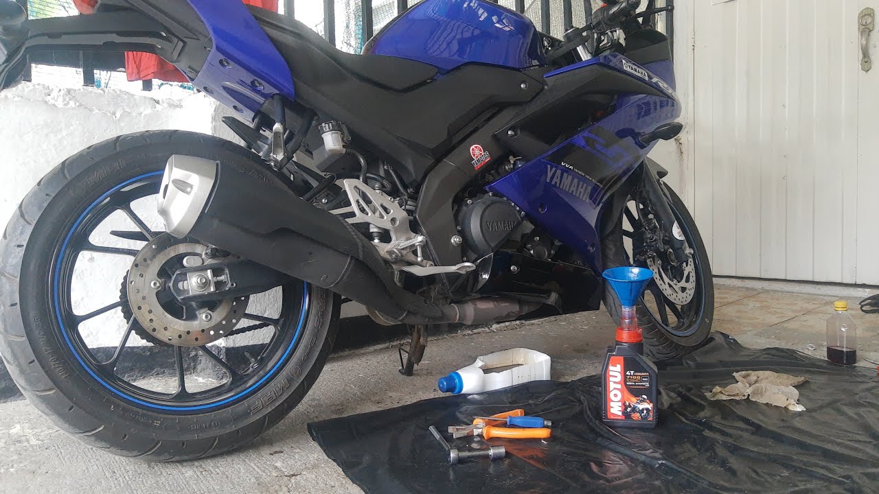 Cambio de Aceite Yamaha R15 V3 😱