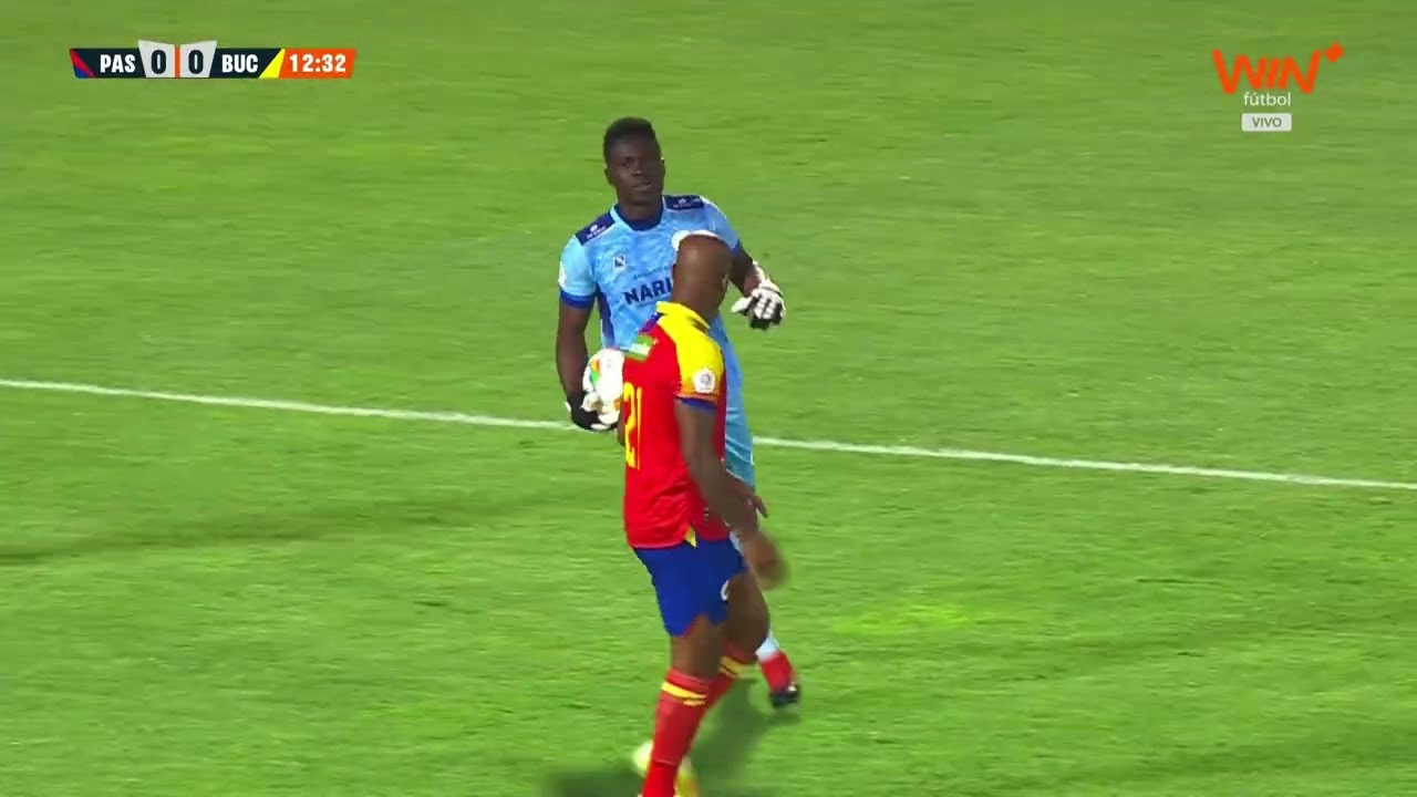 ⚽🧤 &iexcl;Tremenda atajada de Banguera para salvar a Pasto! &iexcl;Firme el arquero 'volc&aacute;nico' en #LALIGAxWIN!