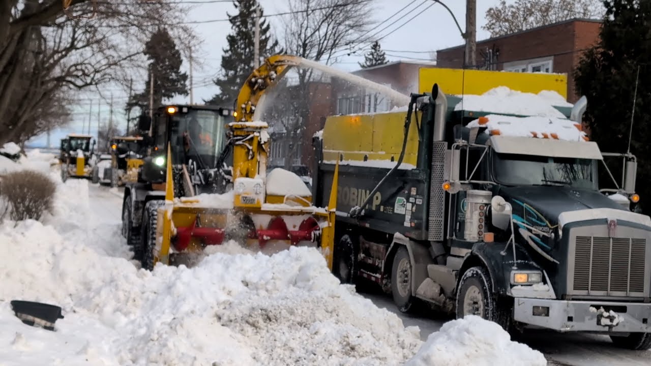 Vohl DV400 Ville Lasalle removing 75cm of snow after two huge storm, Snow removal in Montreal !