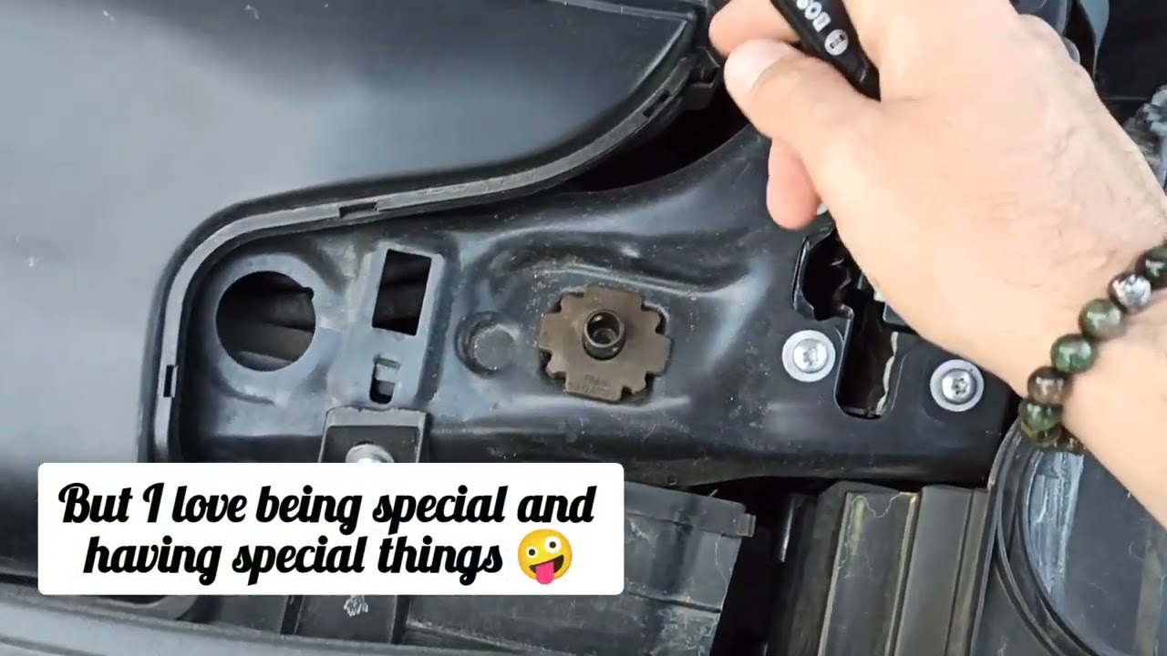 How to change air filter on BMW 218i (F45) Active tourer 2015