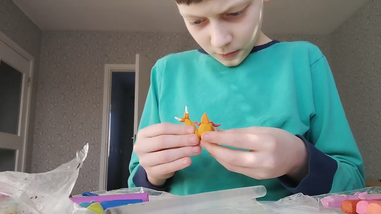 MiША лепит зараженную чіку   первая часть