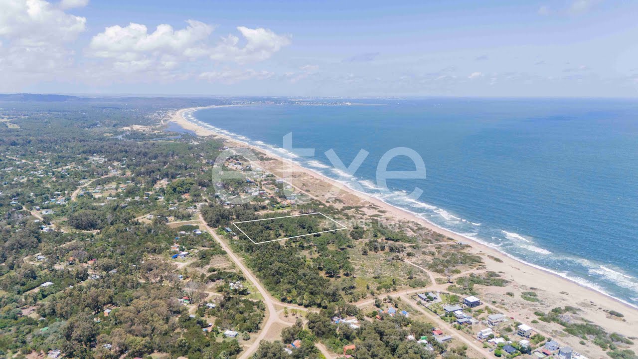 Terreno en Venta Primera línea Ocean Park