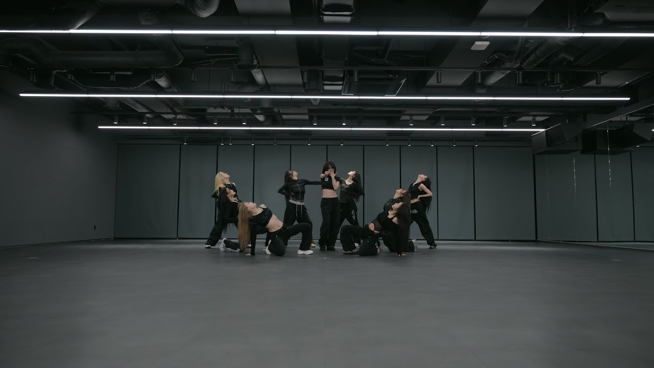 SEULGI 슬기 'Baby, Not Baby' Dance Practice