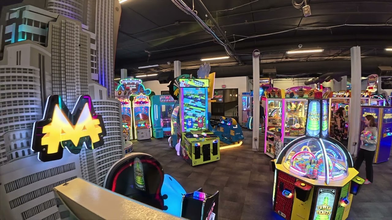 Great Wolf Lodge Poconos Tour in 2025