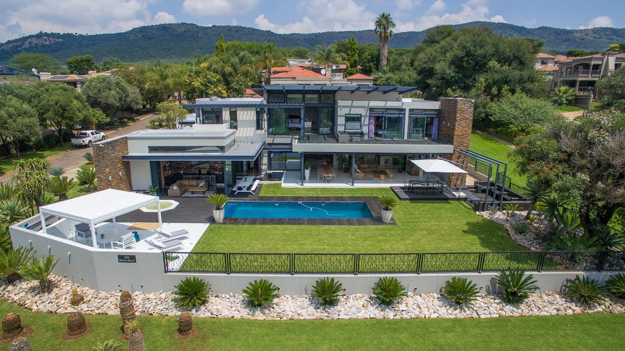 4 bedroom House for For Sale | Featherbrooke Estate