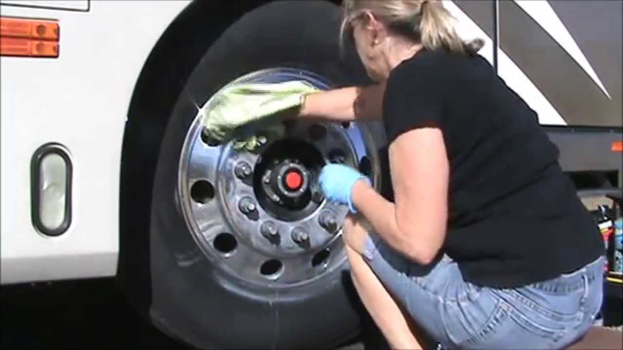 How to Polish Aluminum Wheels