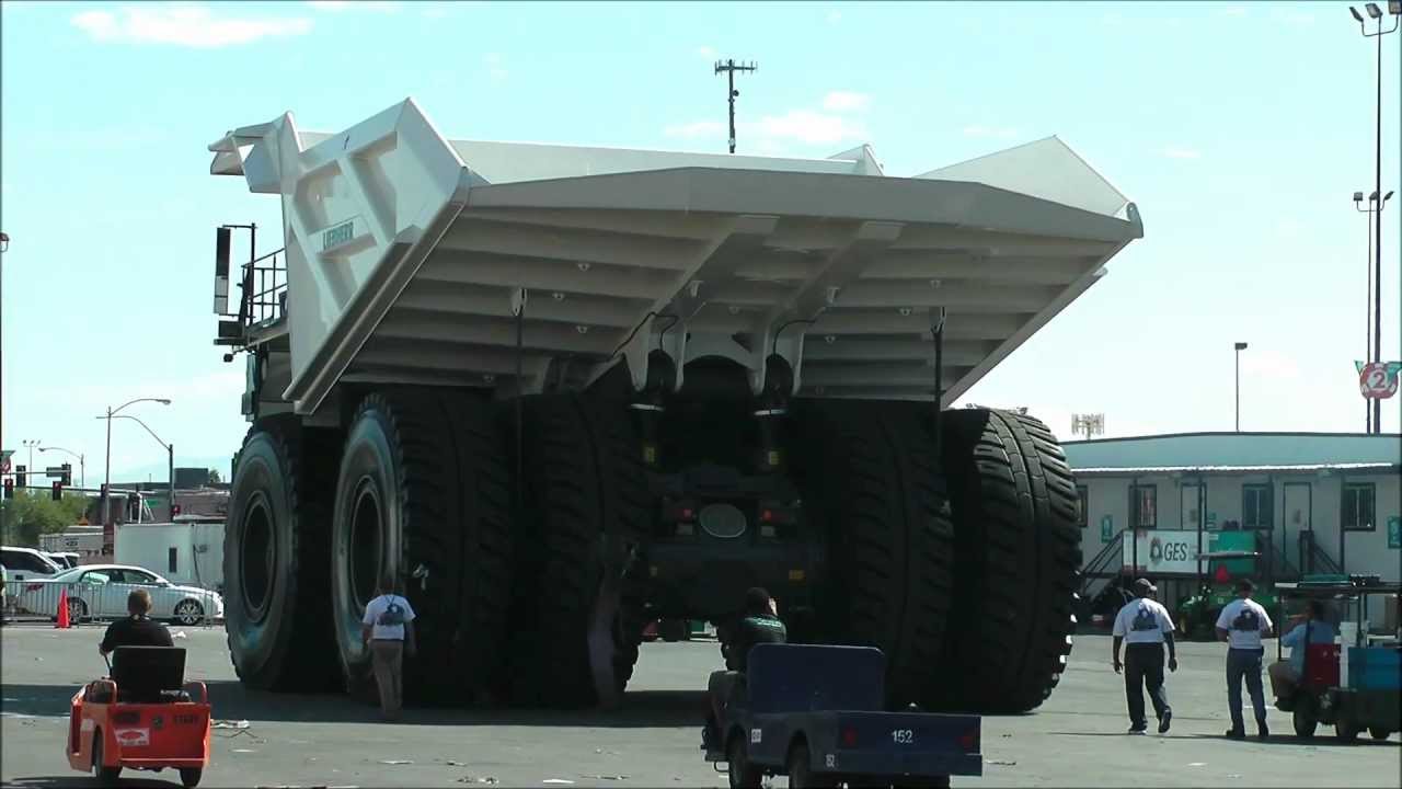 The biggest dump truck in the world