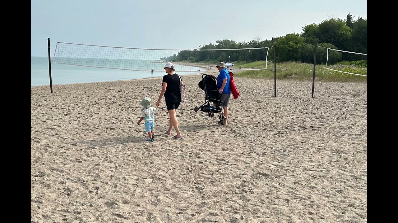 Huron-Kinloss Point Clark Beach Timelapse - Laps de temp de Huron-Kinloss Point Clark Beach