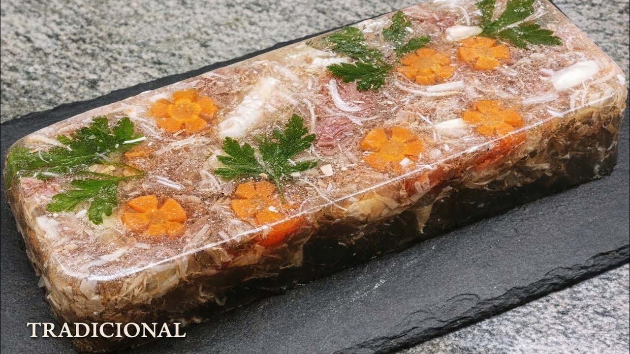 HOLODETS (ÁSPIC RUSO) | RECETA TRADICIONAL DE CARNE Y POLLO