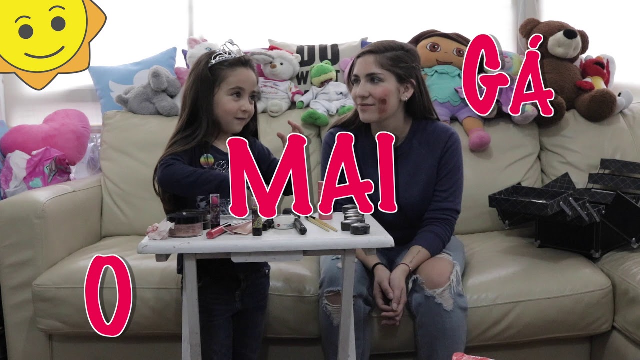 MAQUILLANDO A NATH CAMPOS - LARA CAMPOS