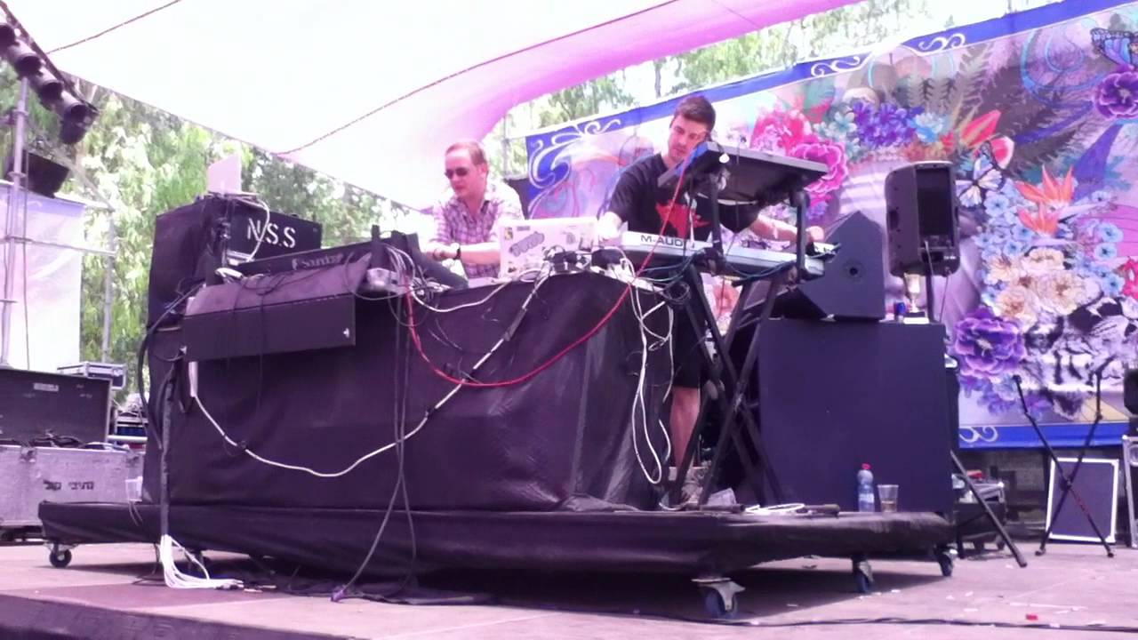 Extrawelt LIVE - Part 1  - Indigo Festival 2011