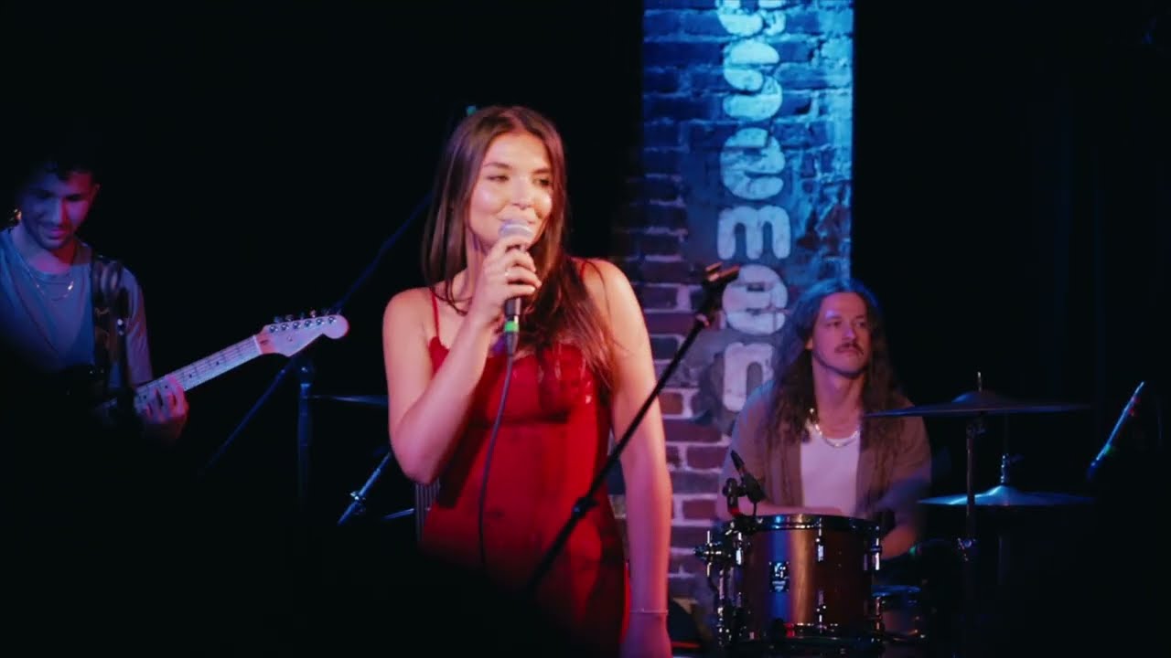 Rachel Summers - Talk (Live At The Basement)
