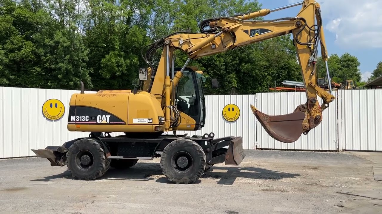 Pelle sur pneus Caterpillar M313C