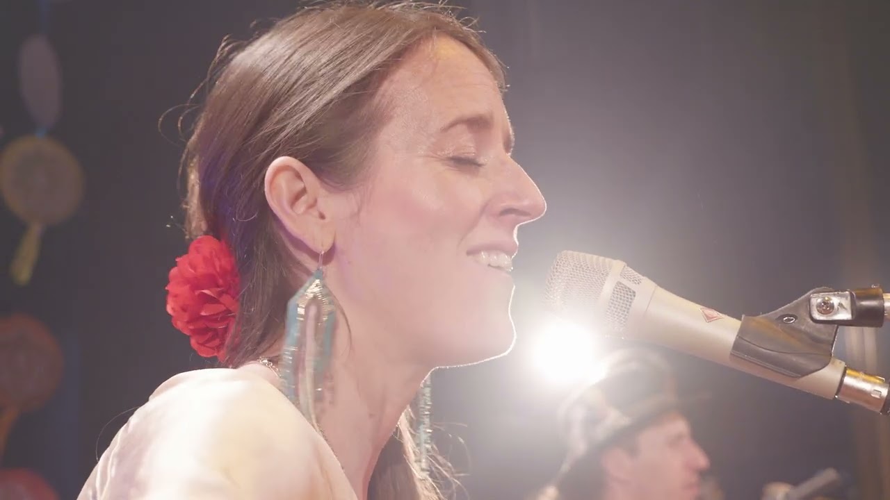 Vuela con el Viento | LIVE in São Paulo - Ayla Schafer - Feat. Chandra Lacombe