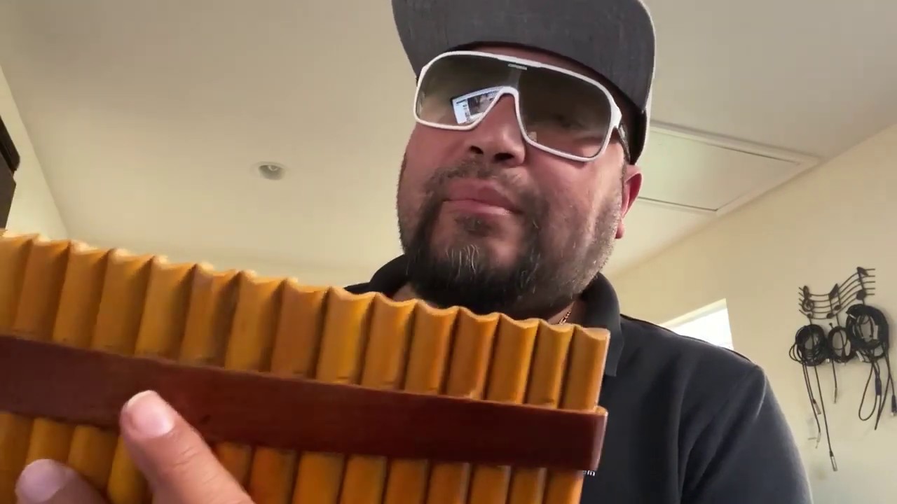 pan flute tutorial - lesson 1 - how to place and blow - english version