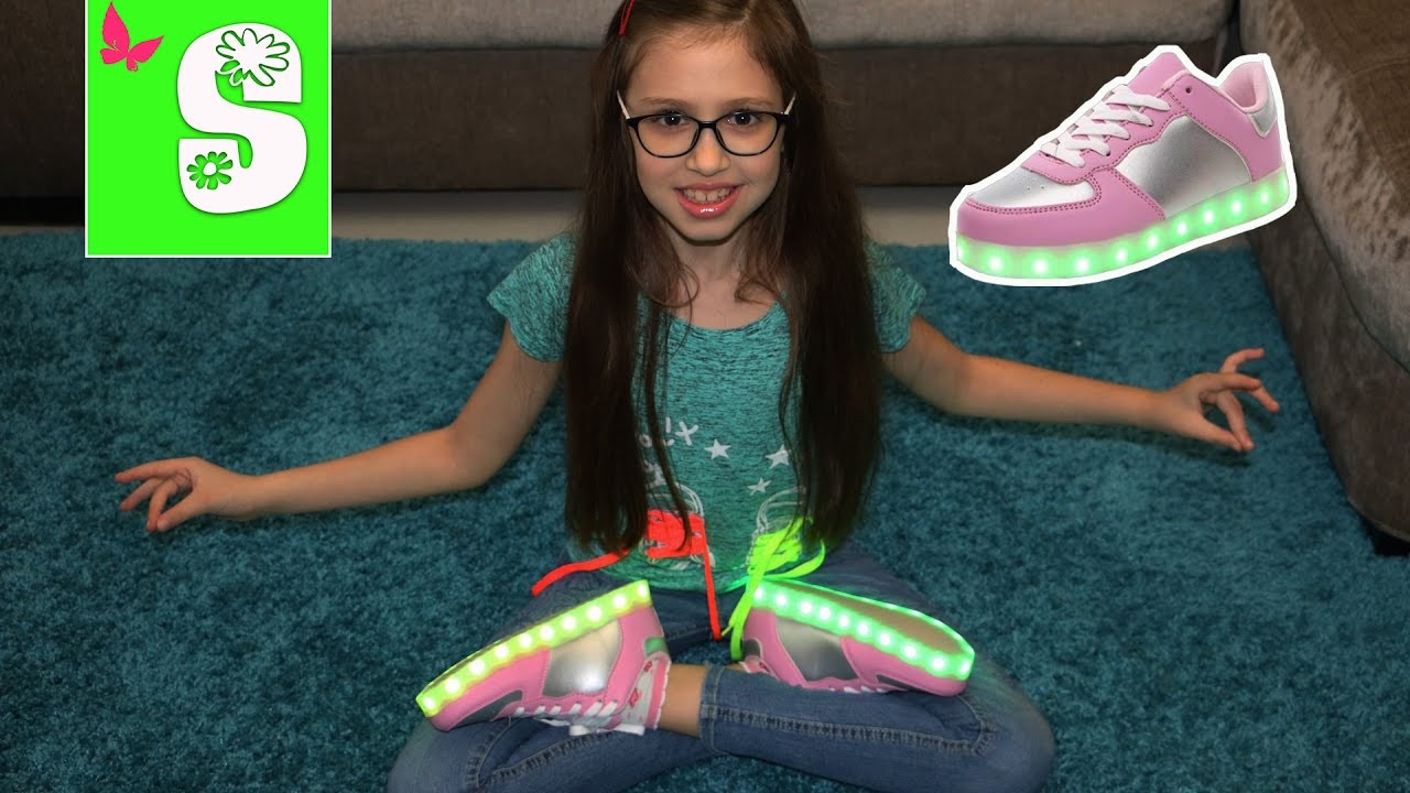 Посылка из КИТАЯ АЛИЭКСПРЕСС. СВЕТЯЩИЕСЯ КРОССОВКИ Parcel from China Aliexpress  Led Light Shoes