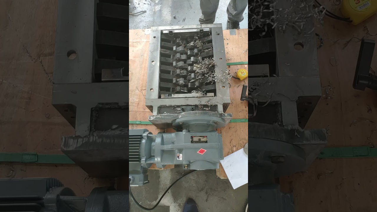 Metal chip shredder working video.