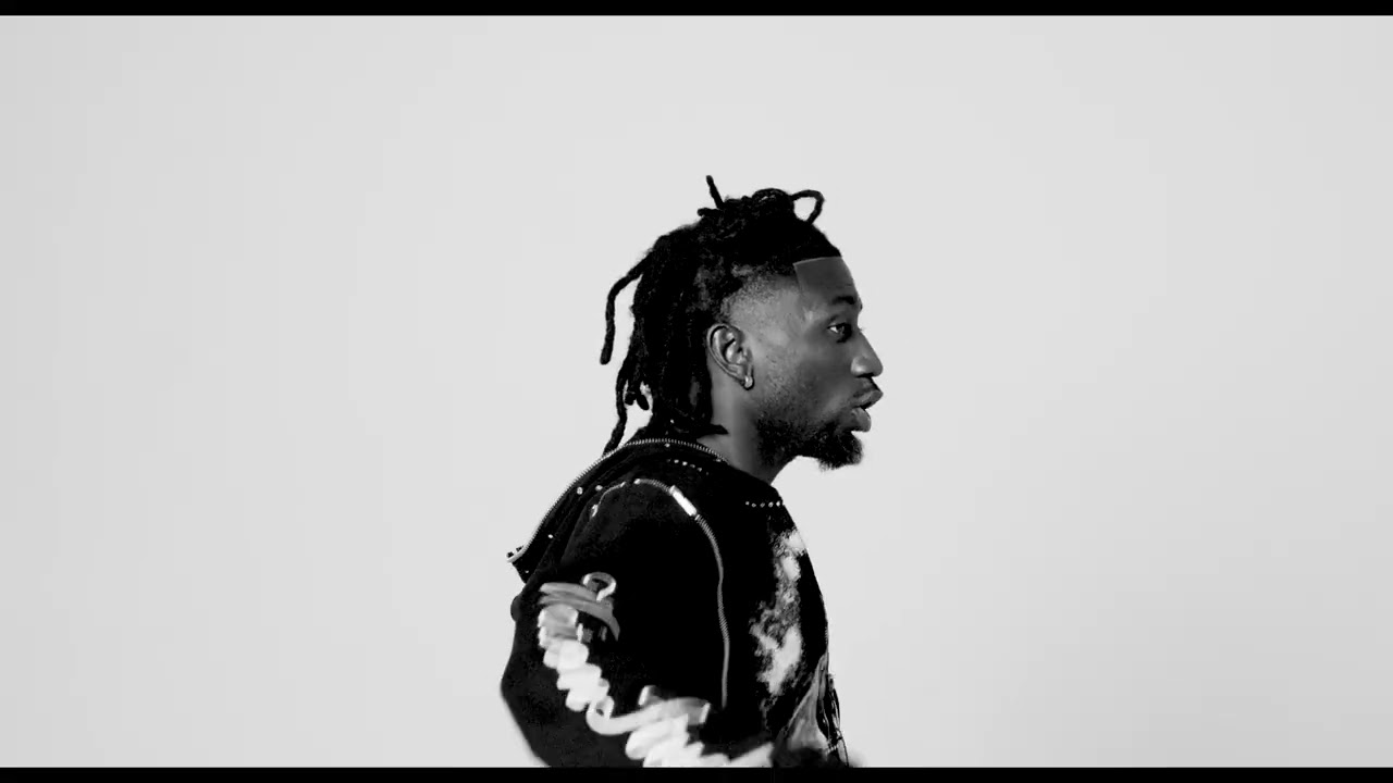 Ilustar - ( Mtoto visualizer )