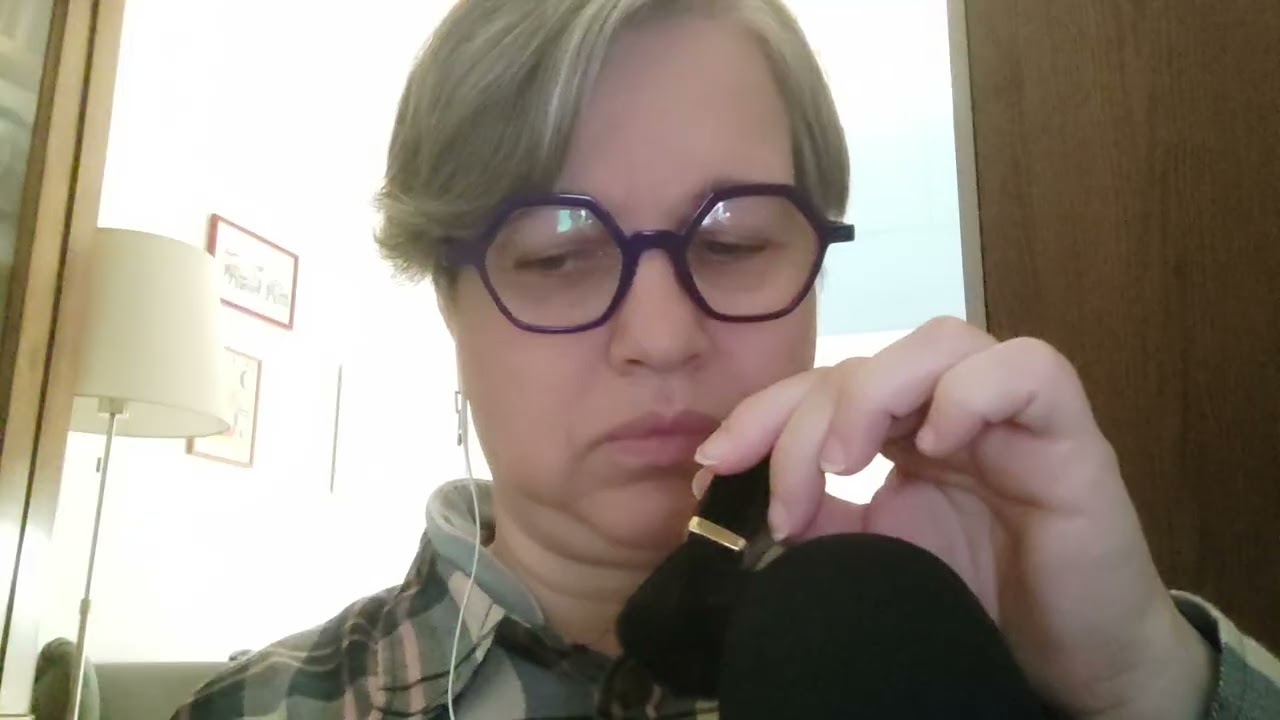 Asmr - relaxing treatment for francesca