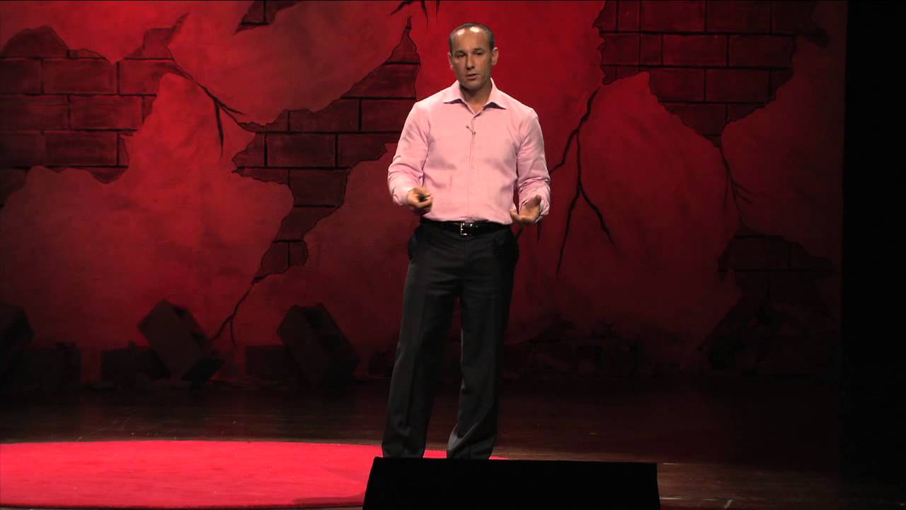 От хаоса к спокойствию | Эрик Лэнг | TEDxCoconutGrove